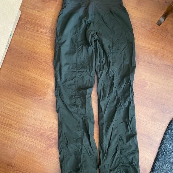 Lululemon Pants - Picture 3 of 4